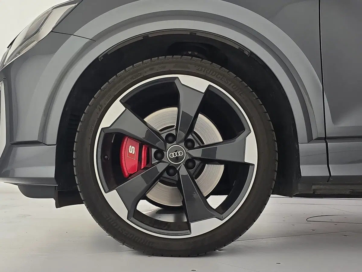 Audi Q2 usata a Alessandria (8)