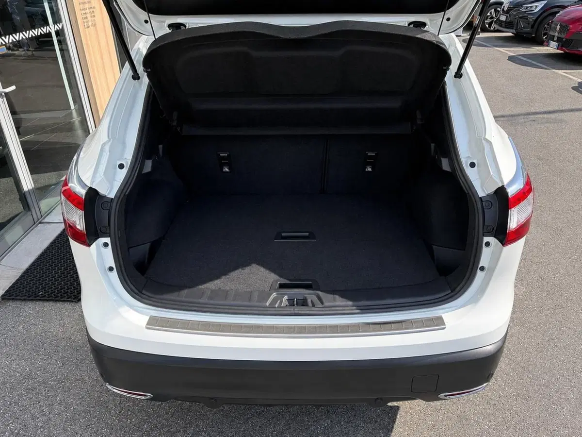 Nissan Qashqai usata a Rimini (12)