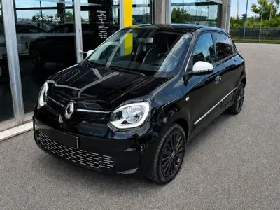 Renault Twingo Urban Night 22kWh del 2023 usata a Rimini