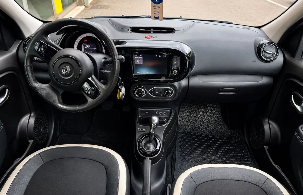 Renault Twingo usata a Rimini (8)