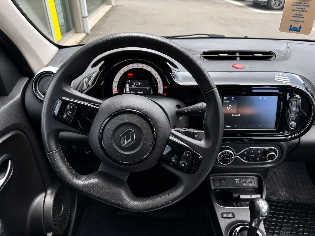Renault Twingo usata a Rimini (9)
