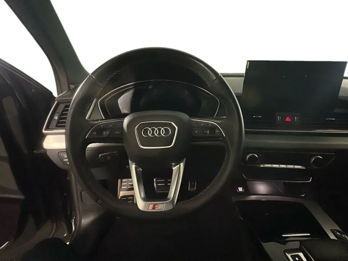 Audi Q5 Sportback usata a Caserta (11)