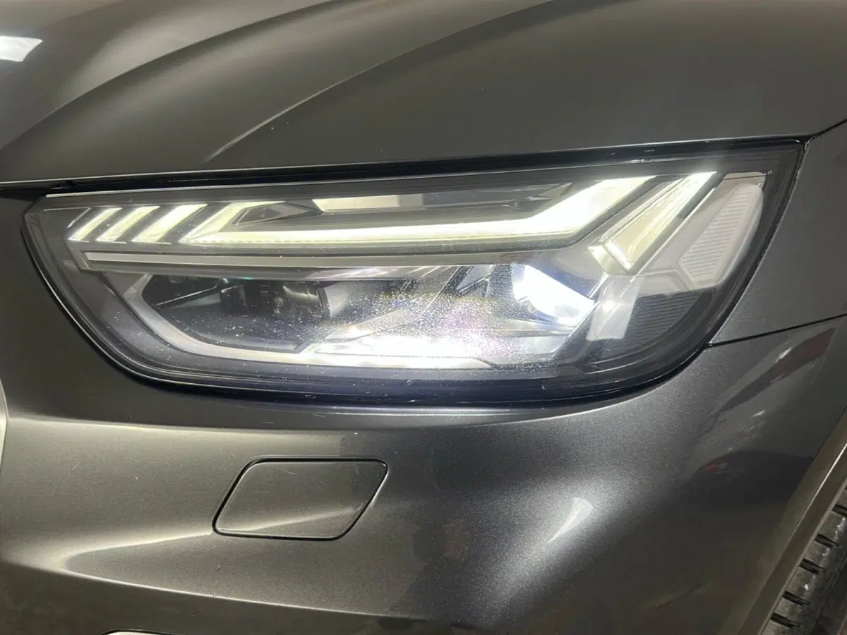 Audi Q5 Sportback usata a Caserta (20)