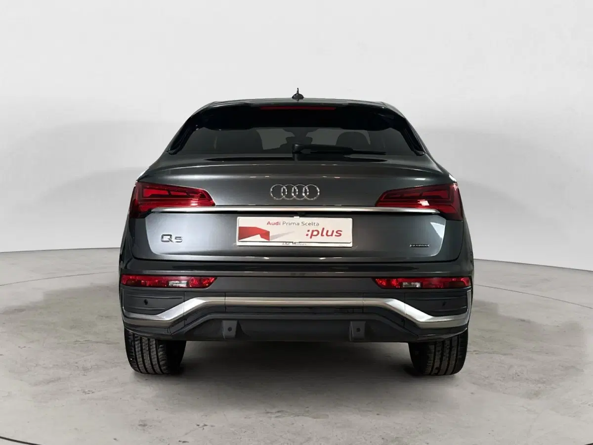 Audi Q5 Sportback usata a Caserta (6)