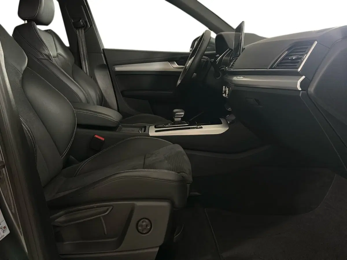 Audi Q5 Sportback usata a Caserta (7)