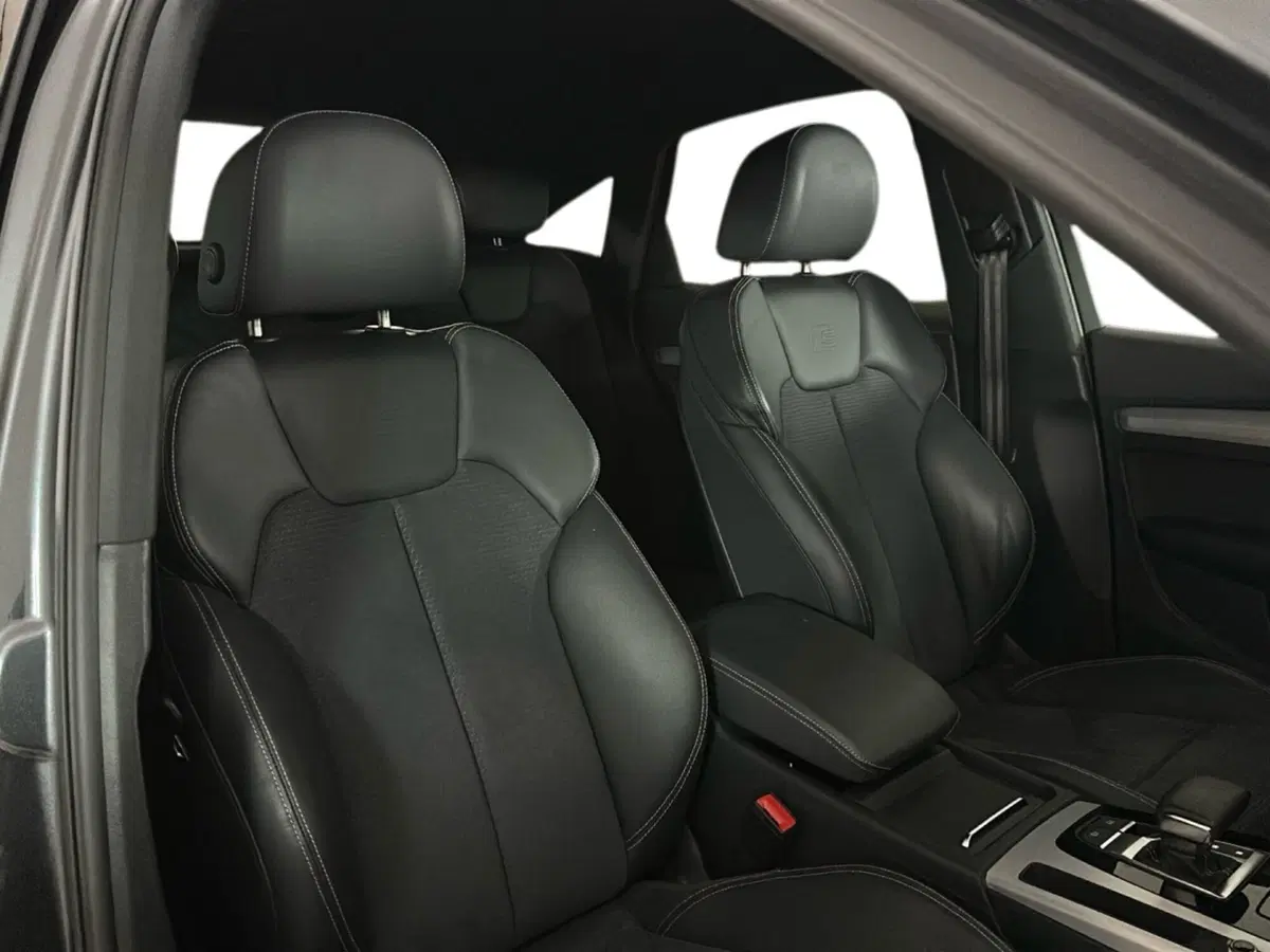 Audi Q5 Sportback usata a Caserta (9)