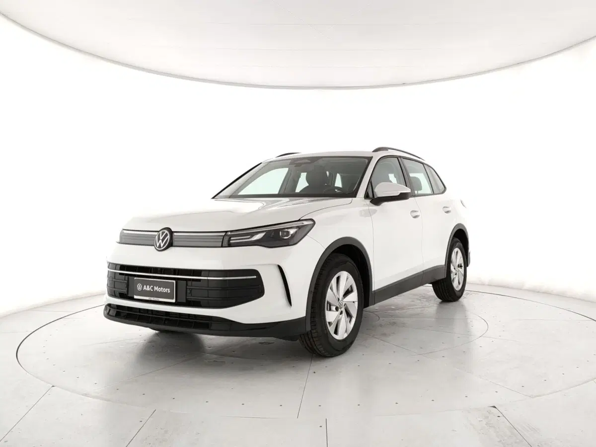 Volkswagen Tiguan nuova a Napoli
