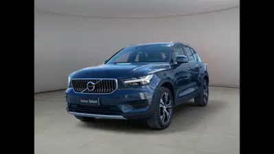 Volvo XC40 T4 Recharge Plug-in Hybrid Inscription del 2021 usata a Palermo