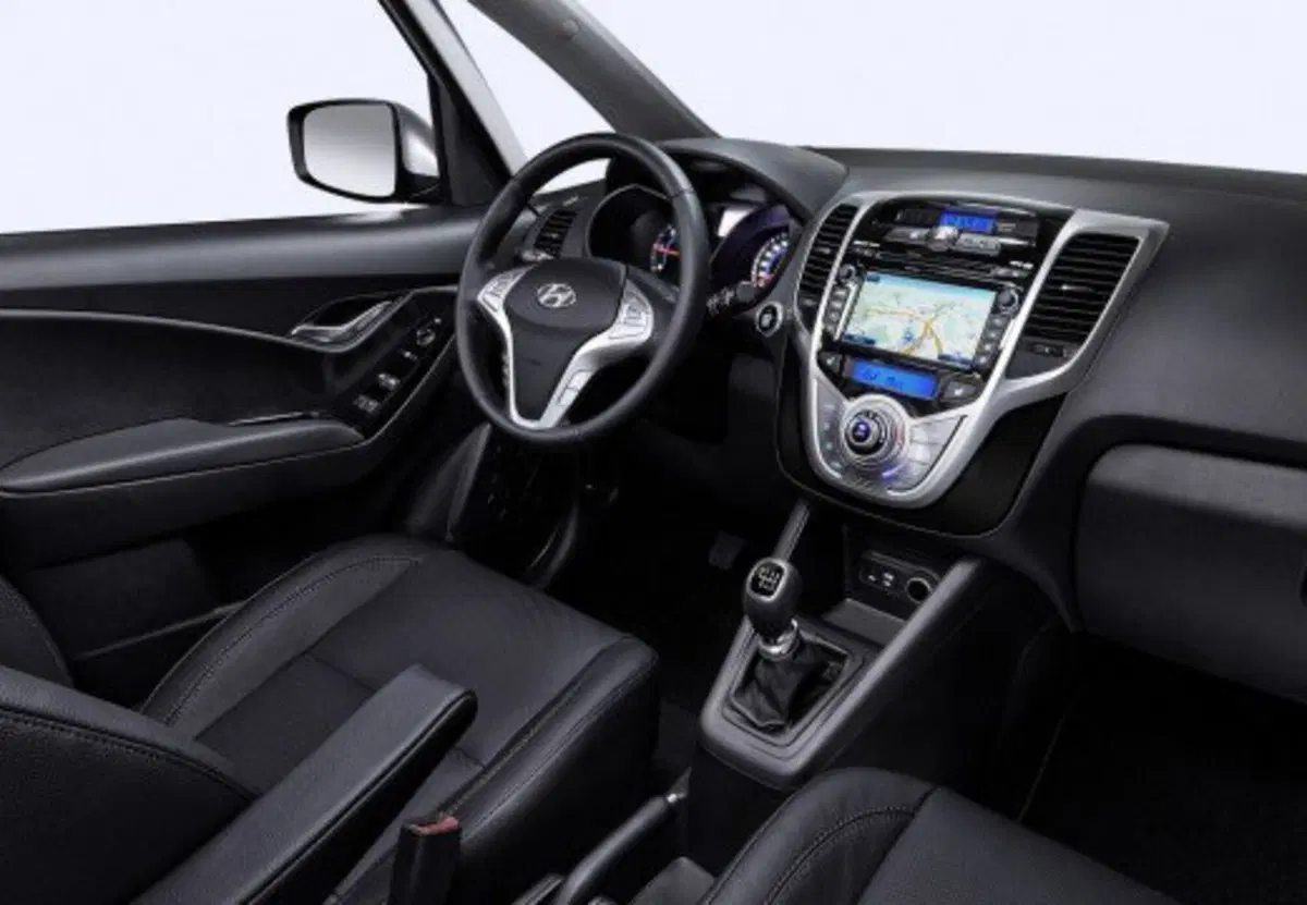 Hyundai ix20 usata a Palermo (11)