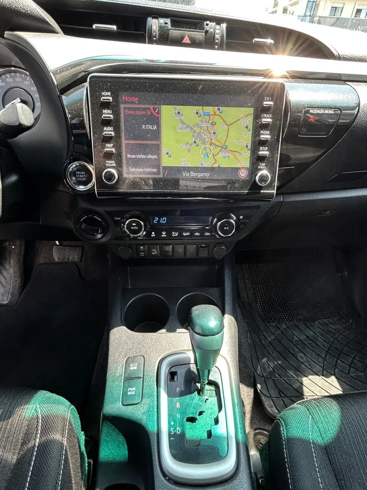 Toyota Hilux usata a Bergamo (12)