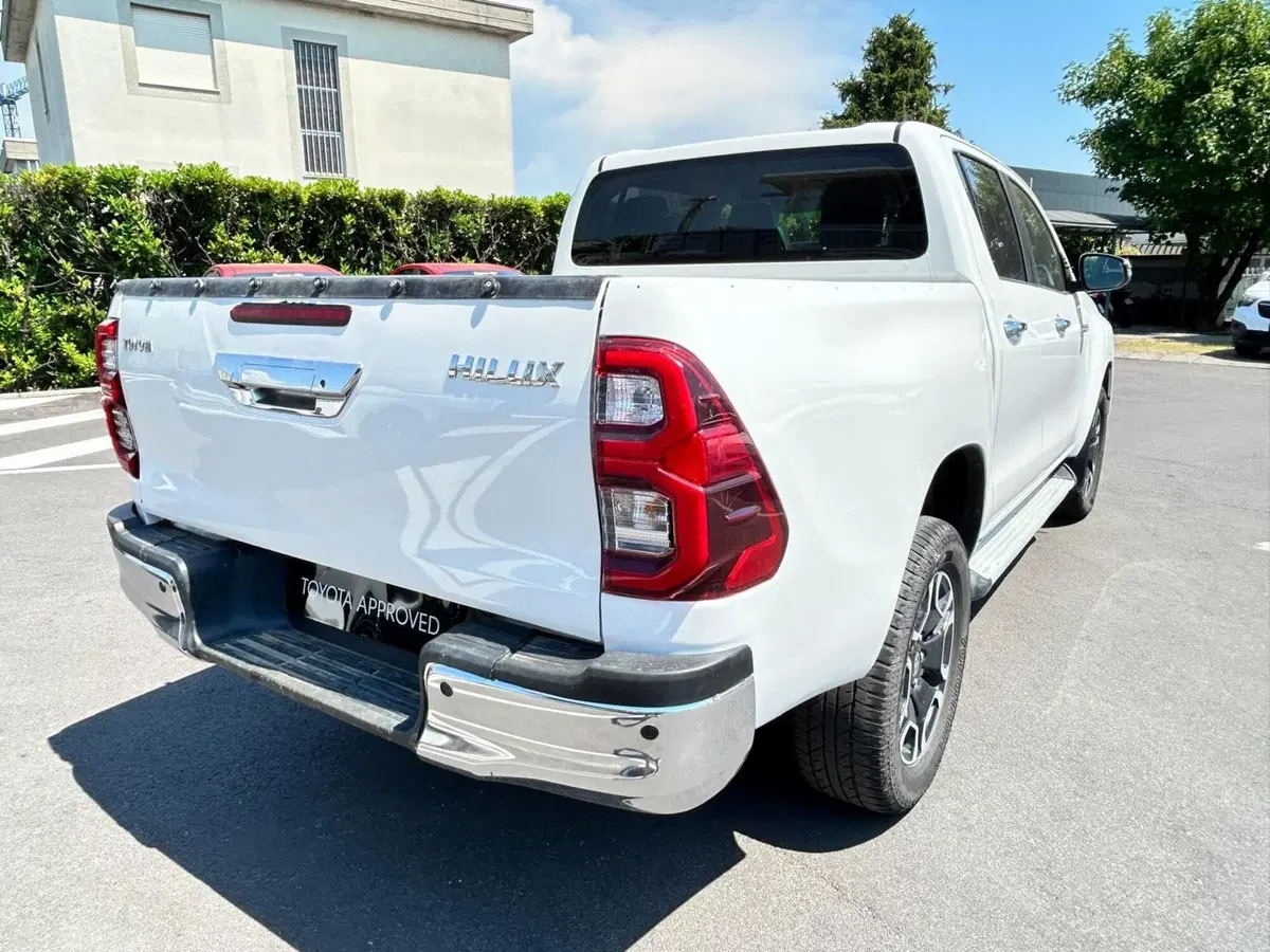 Toyota Hilux usata a Bergamo (14)