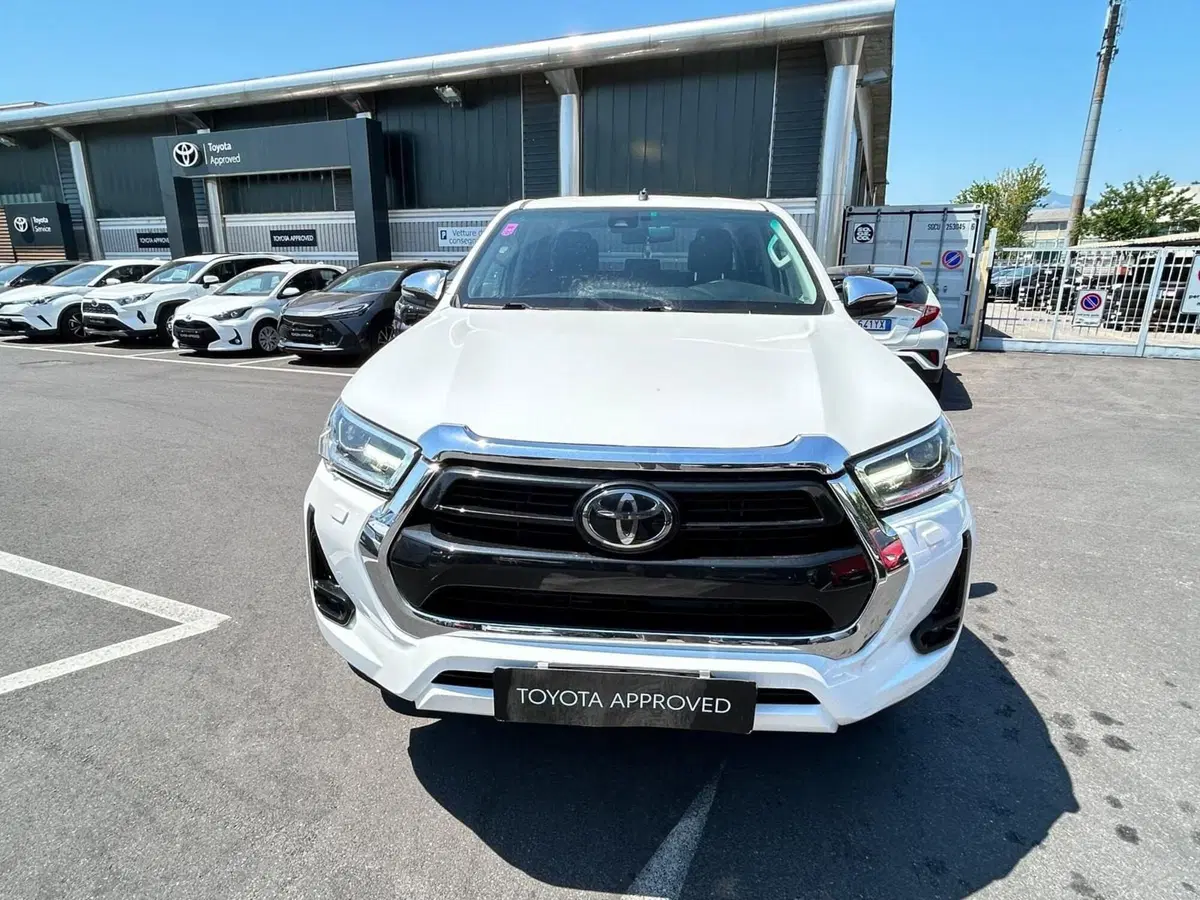 Toyota Hilux usata a Bergamo (5)