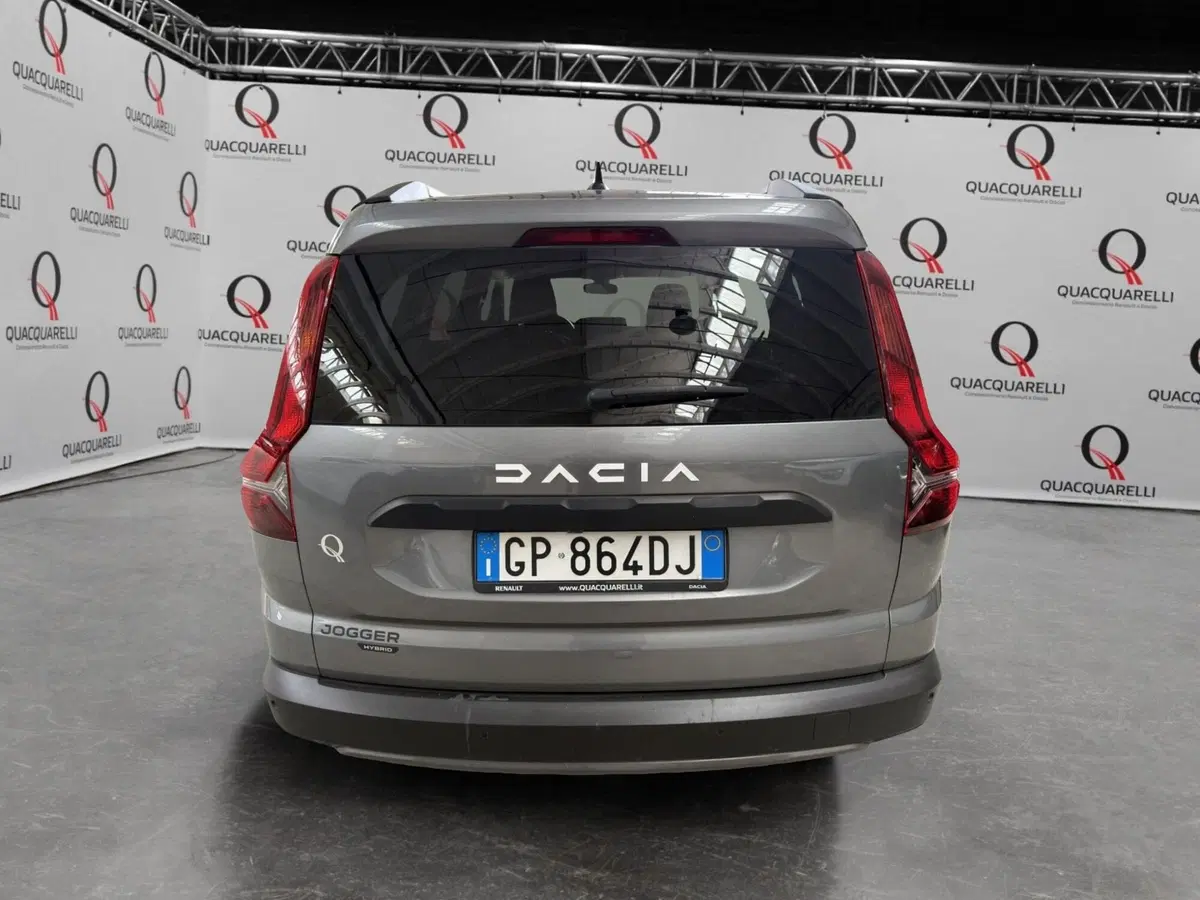 Dacia Jogger usata a Milano (5)