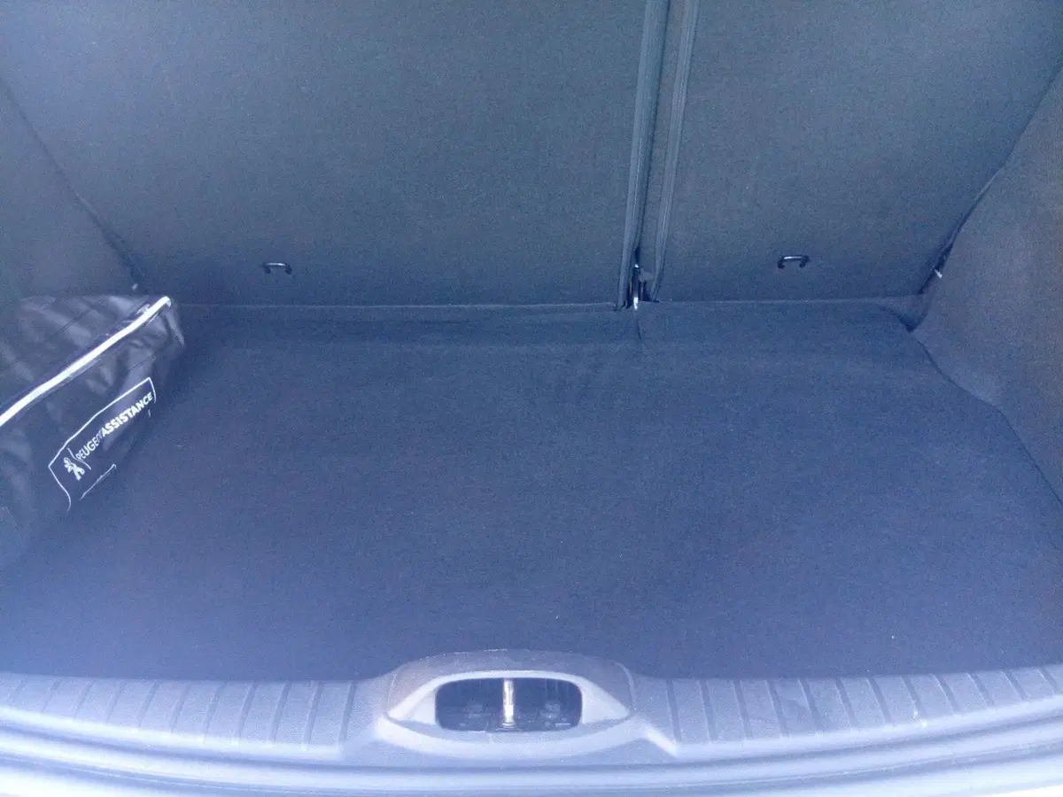 Peugeot 208 usata a Brescia (13)