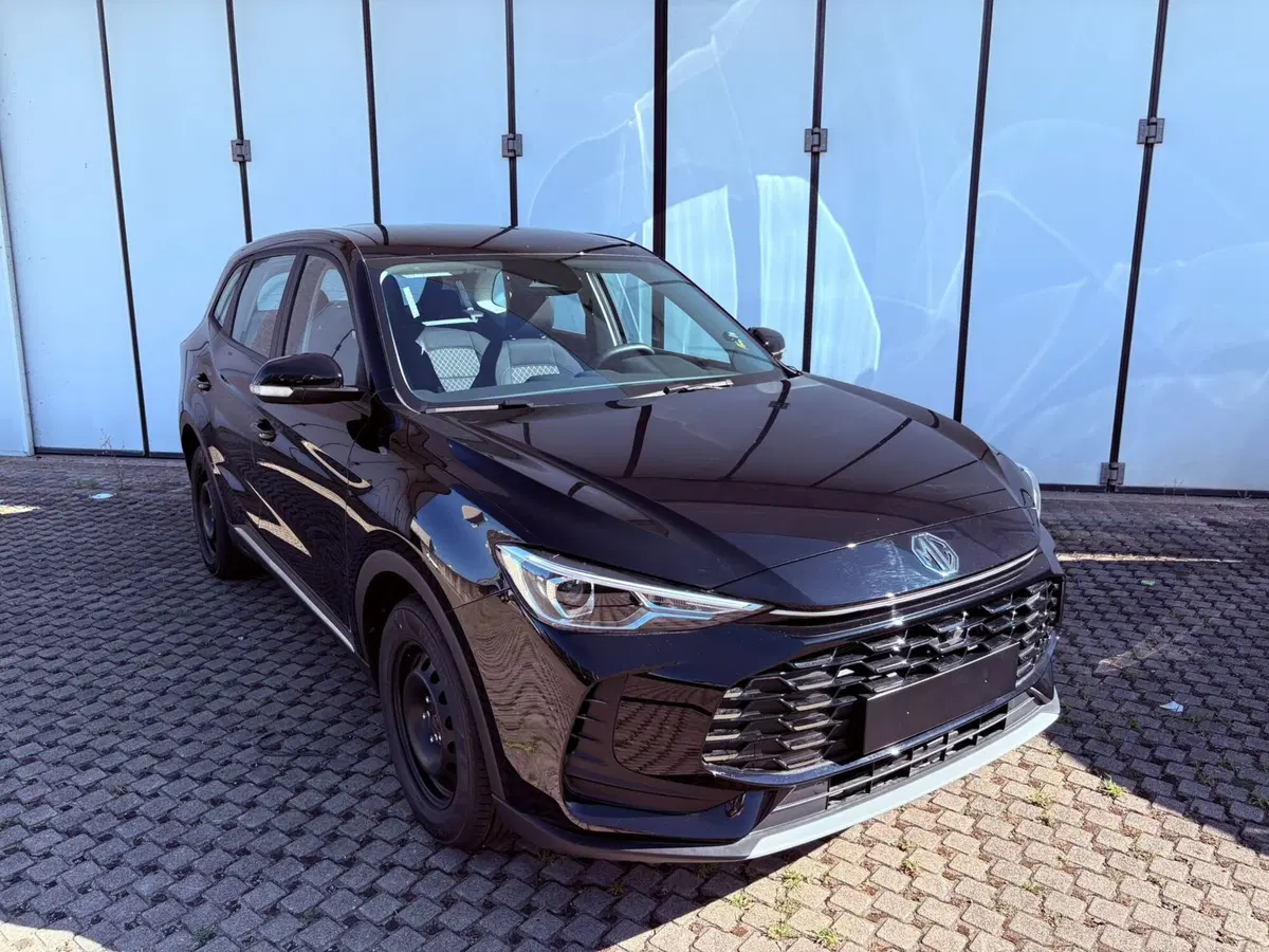 Mg ZS nuova a Milano (14)