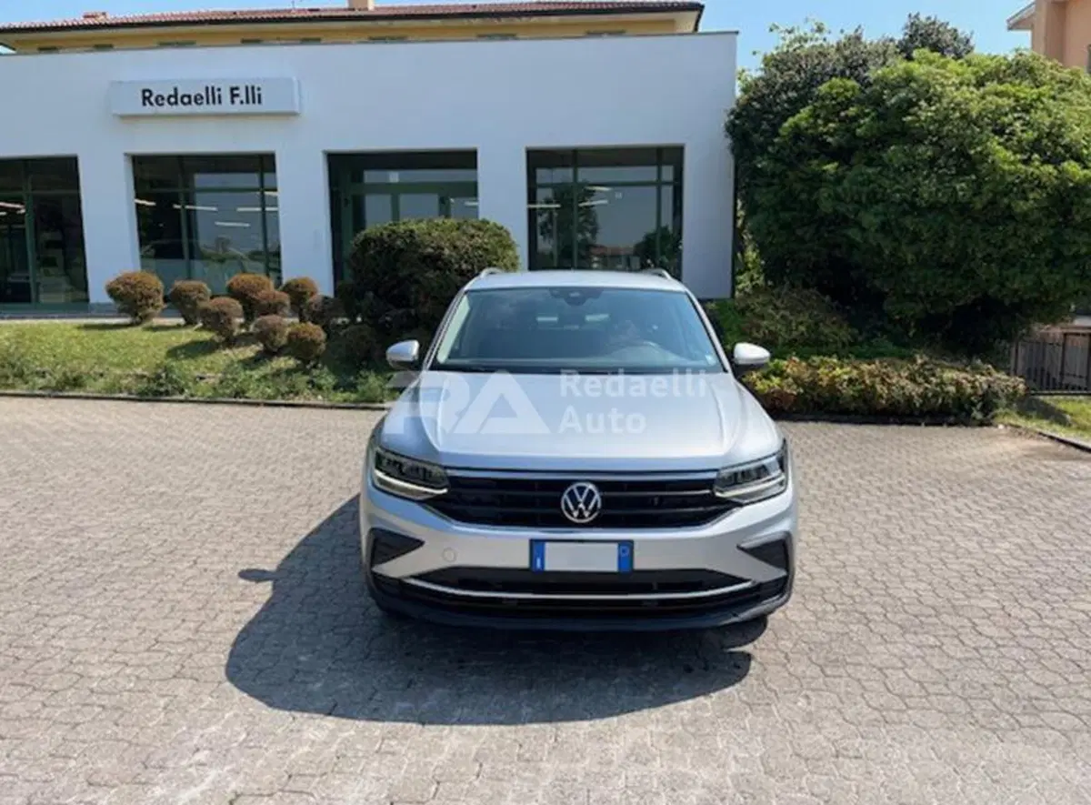 Volkswagen Tiguan usata a Lecco (2)