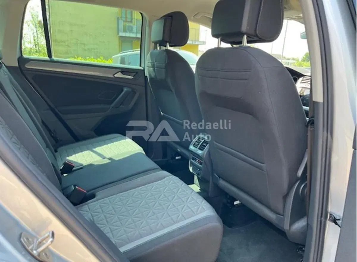 Volkswagen Tiguan usata a Lecco (9)