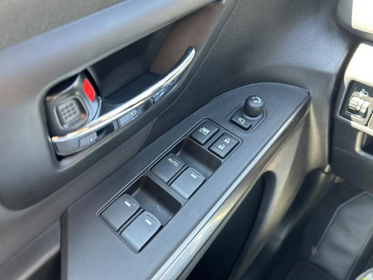 Suzuki S-Cross nuova a Cuneo (18)