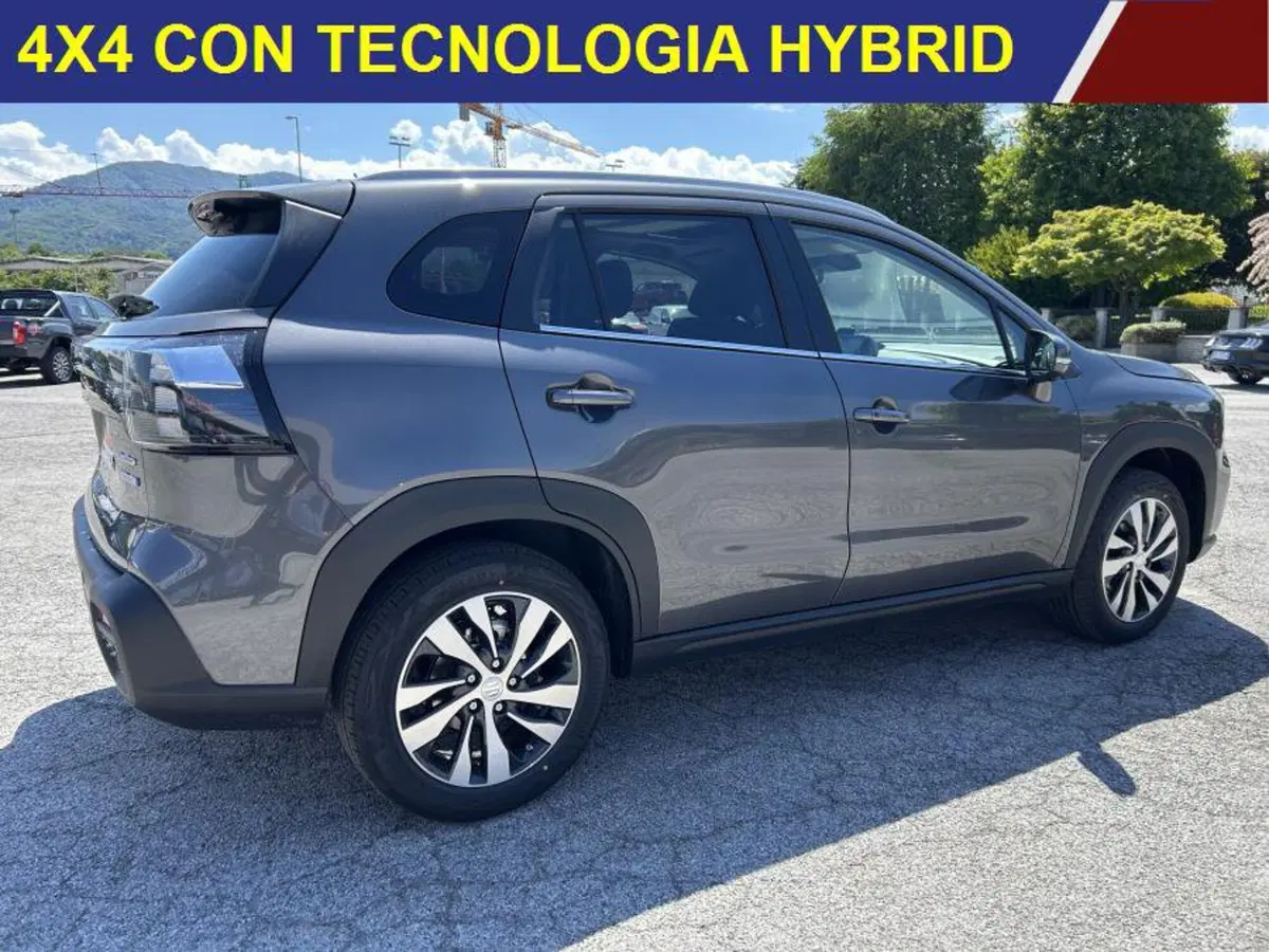 Suzuki S-Cross nuova a Cuneo (3)