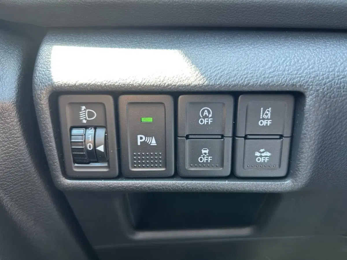 Suzuki S-Cross nuova a Cuneo (18)