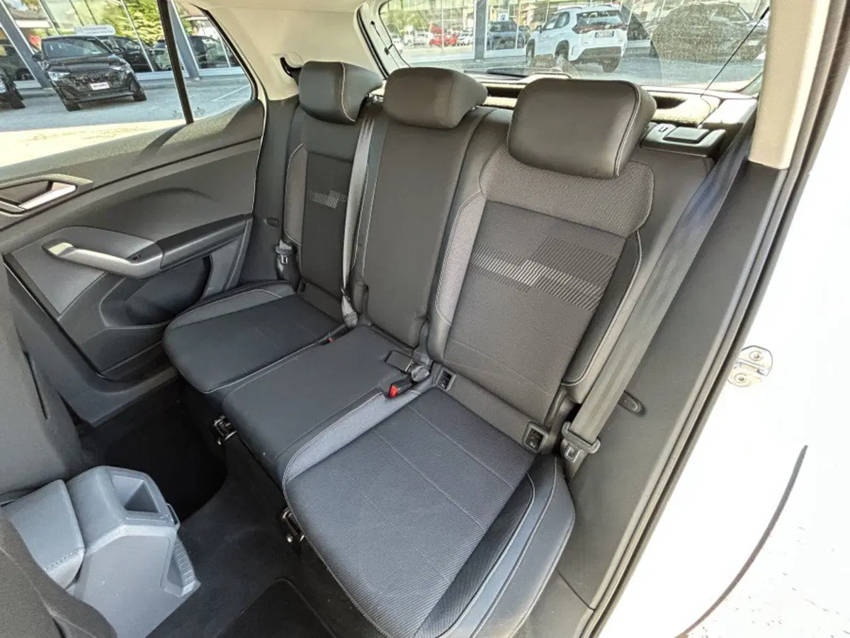 Volkswagen T-Cross usata a Cuneo (7)