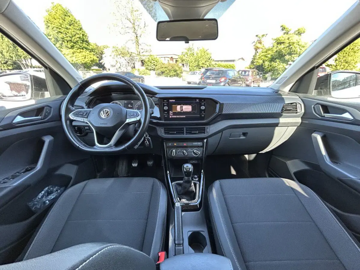 Volkswagen T-Cross usata a Cuneo (8)