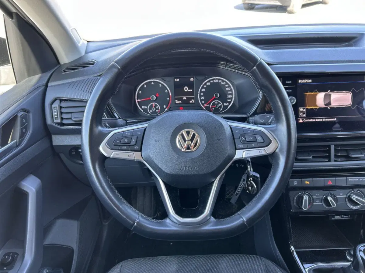 Volkswagen T-Cross usata a Cuneo (9)