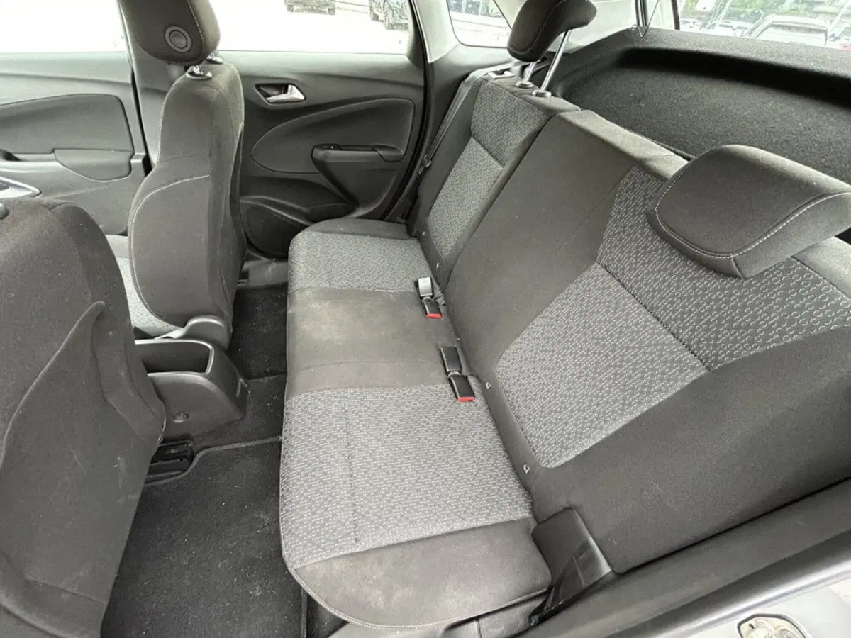 Opel Crossland X usata a Cuneo (6)