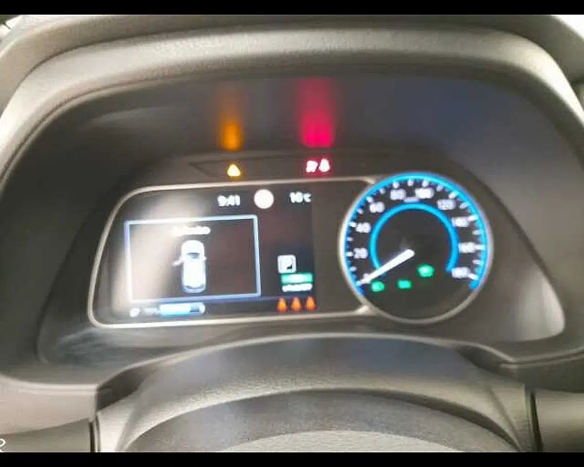 Nissan Leaf usata a Alessandria (11)