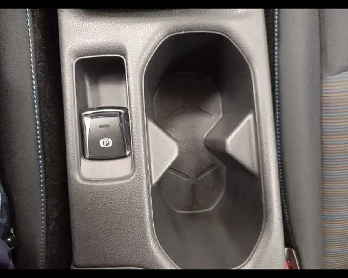 Nissan Leaf usata a Alessandria (18)