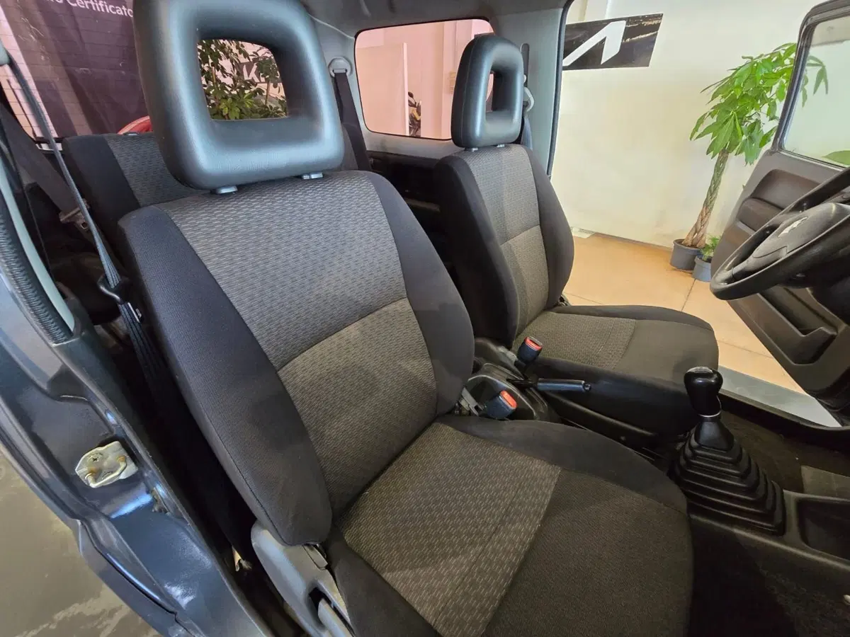 Suzuki Jimny usata a Rimini (9)