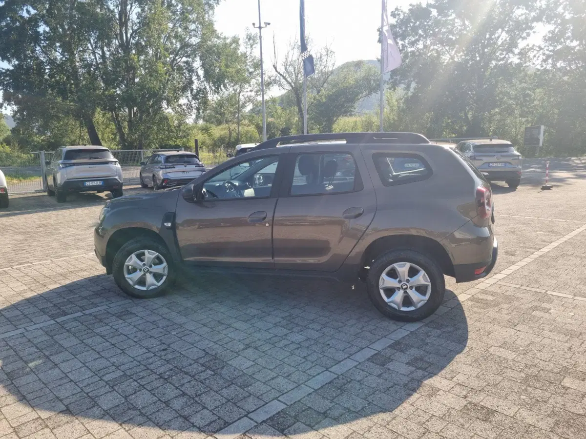 Dacia Duster usata a Lucca (5)