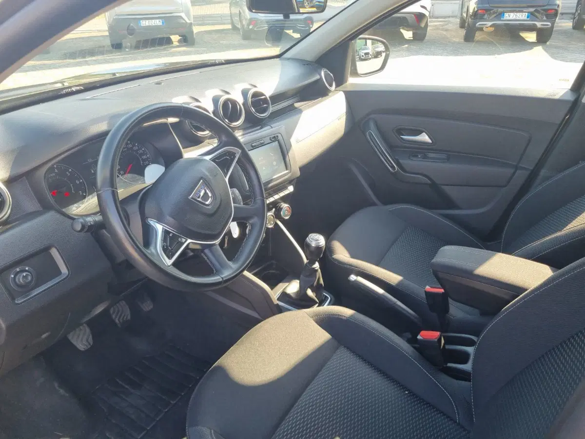 Dacia Duster usata a Lucca (6)