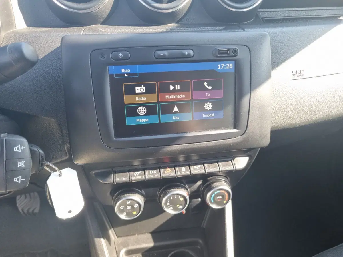 Dacia Duster usata a Lucca (9)