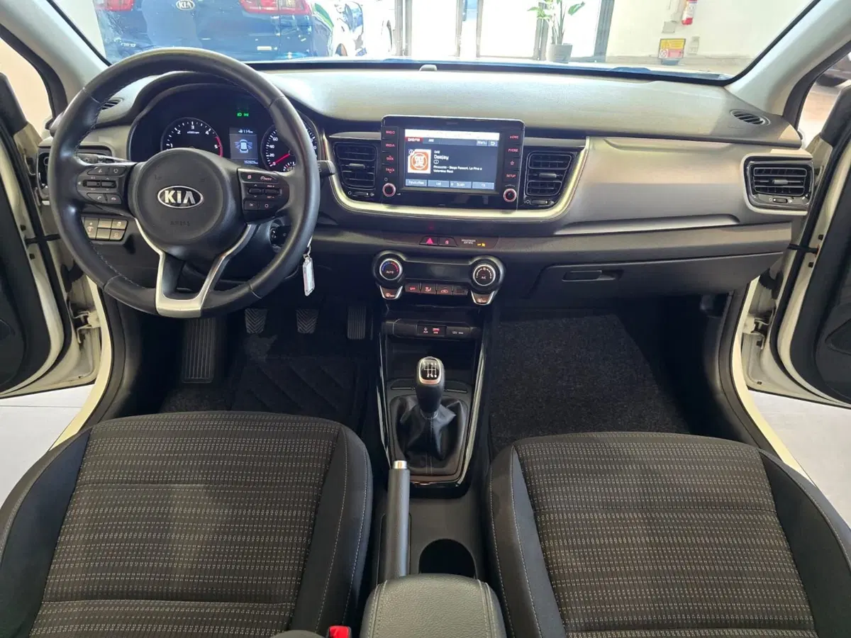 Kia Stonic usata a Rimini (7)