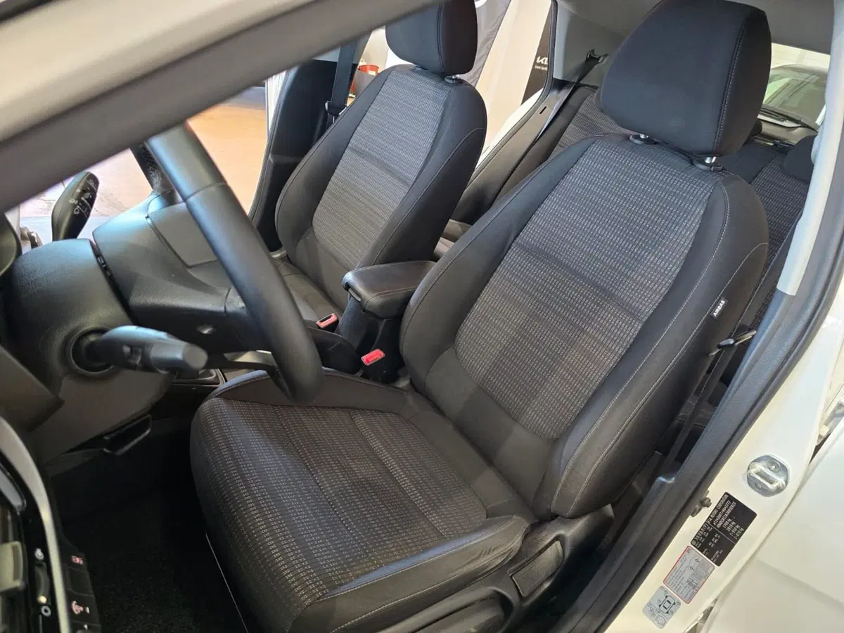 Kia Stonic usata a Rimini (9)