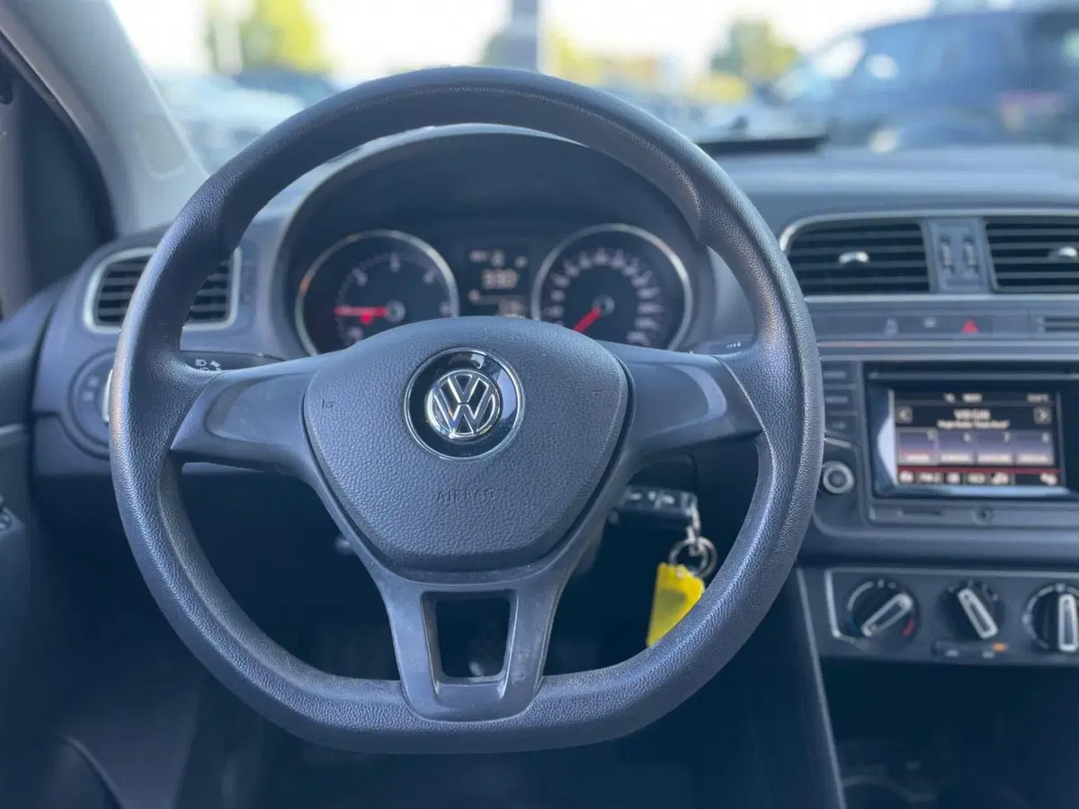 Volkswagen Polo usata a Ancona (11)