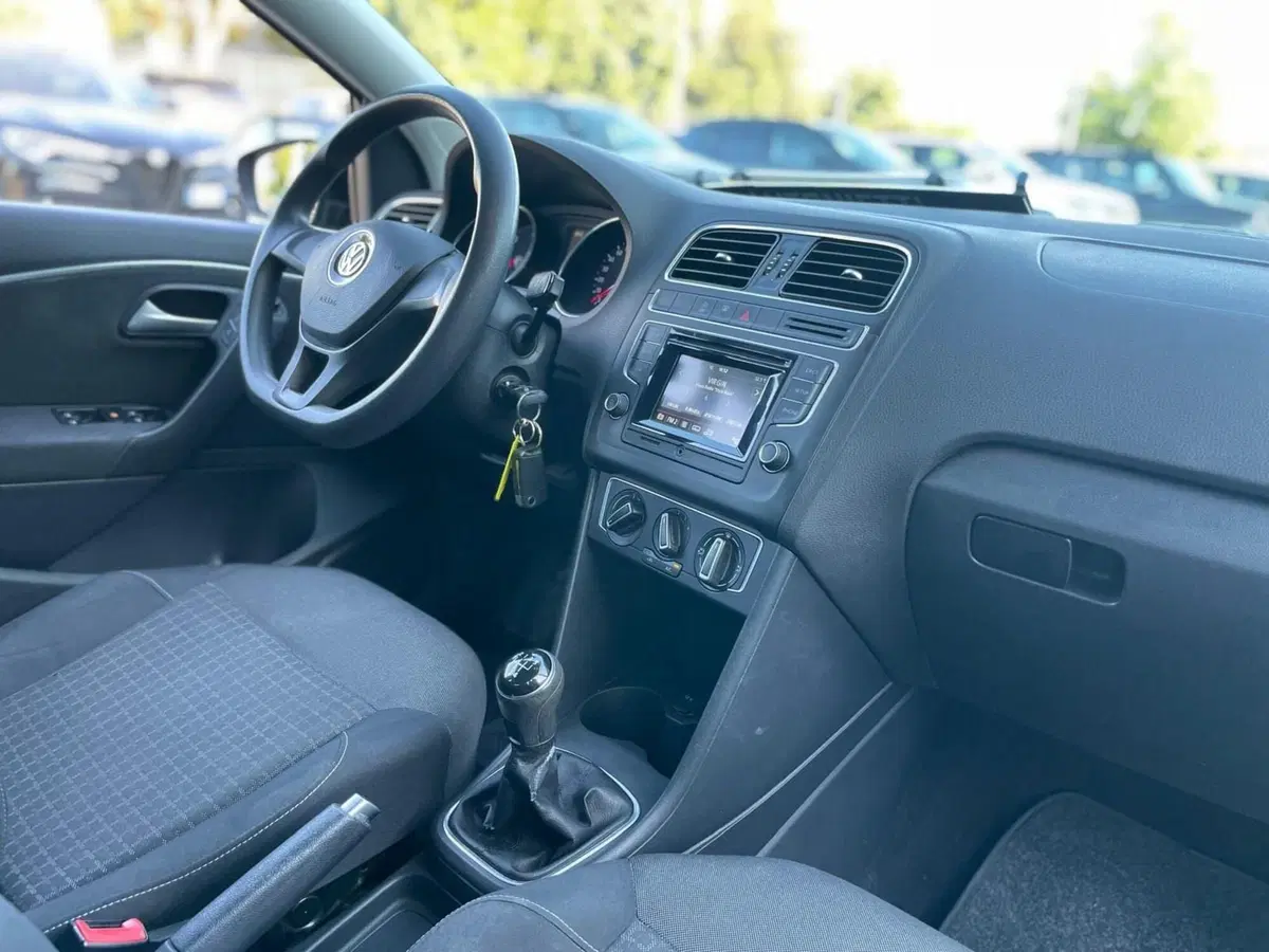 Volkswagen Polo usata a Ancona (15)