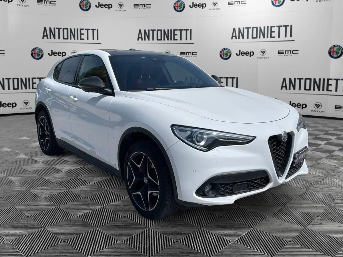 Alfa Romeo Stelvio usata a Ancona (3)