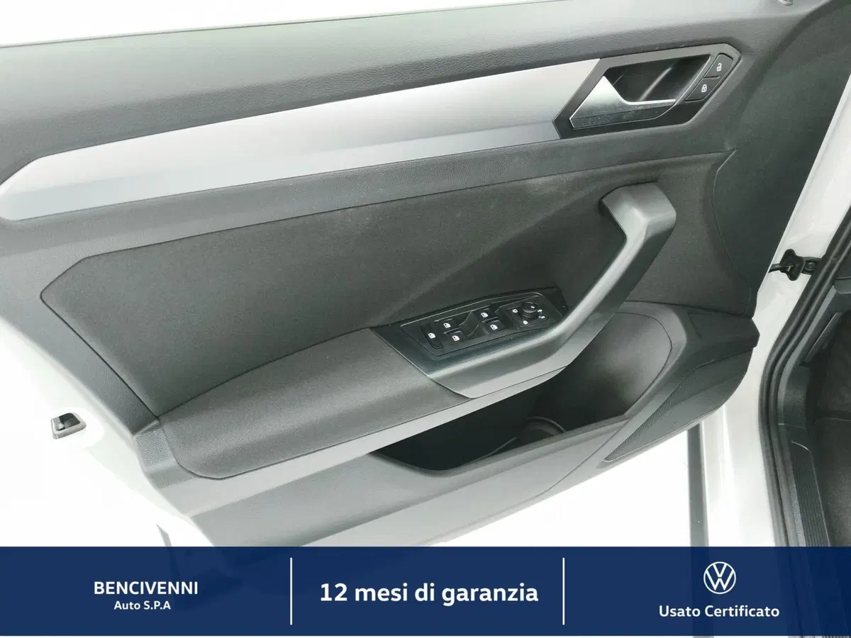 Volkswagen T-Roc usata a Catanzaro (16)