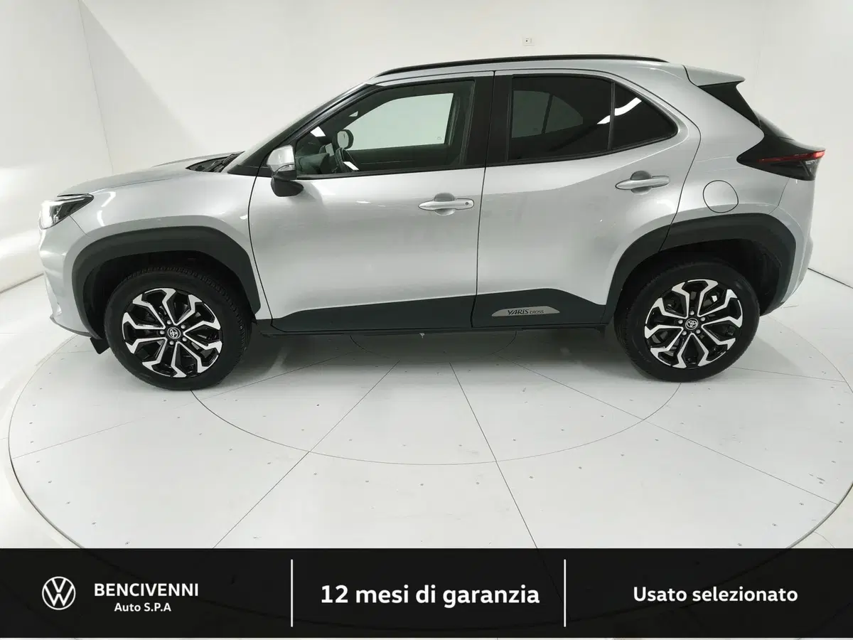 Toyota Yaris Cross usata a Catanzaro (16)