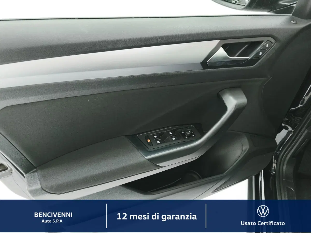 Volkswagen T-Roc usata a Catanzaro (16)