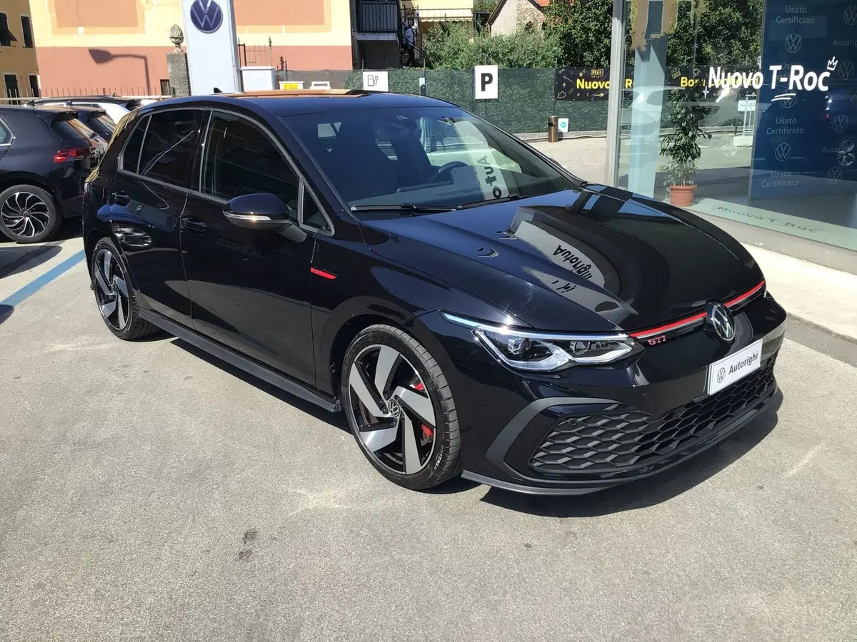 Volkswagen Golf usata a Genova (3)