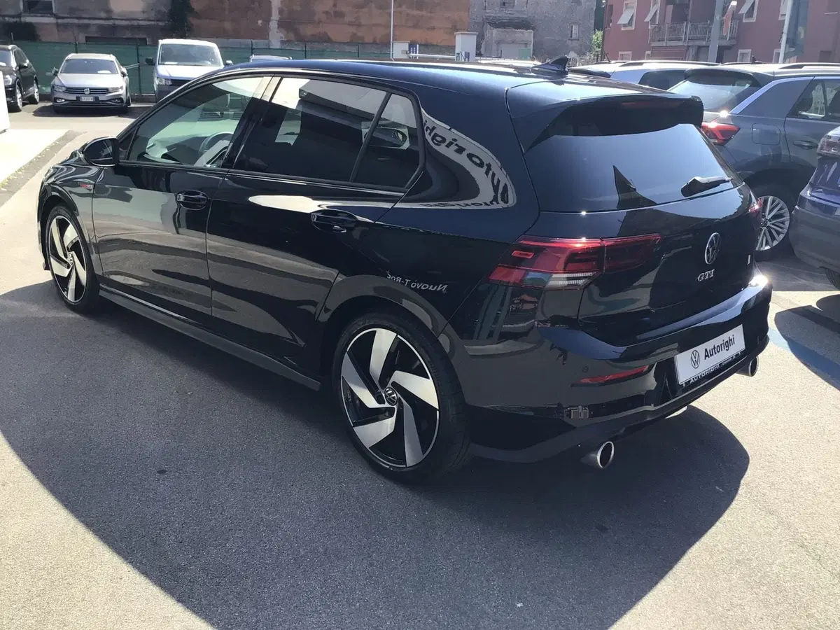 Volkswagen Golf usata a Genova (7)