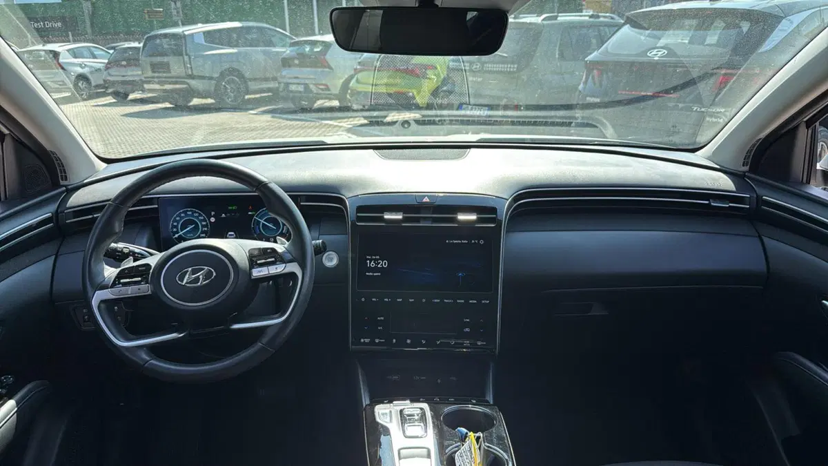 Hyundai Tucson usata a Massa-Carrara (6)