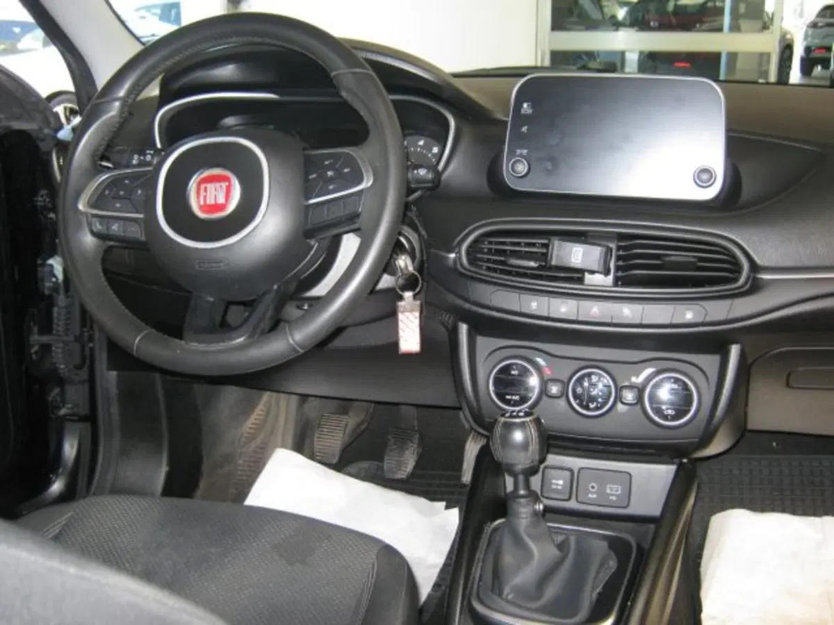 Fiat Tipo Station Wagon usata a Fermo (7)