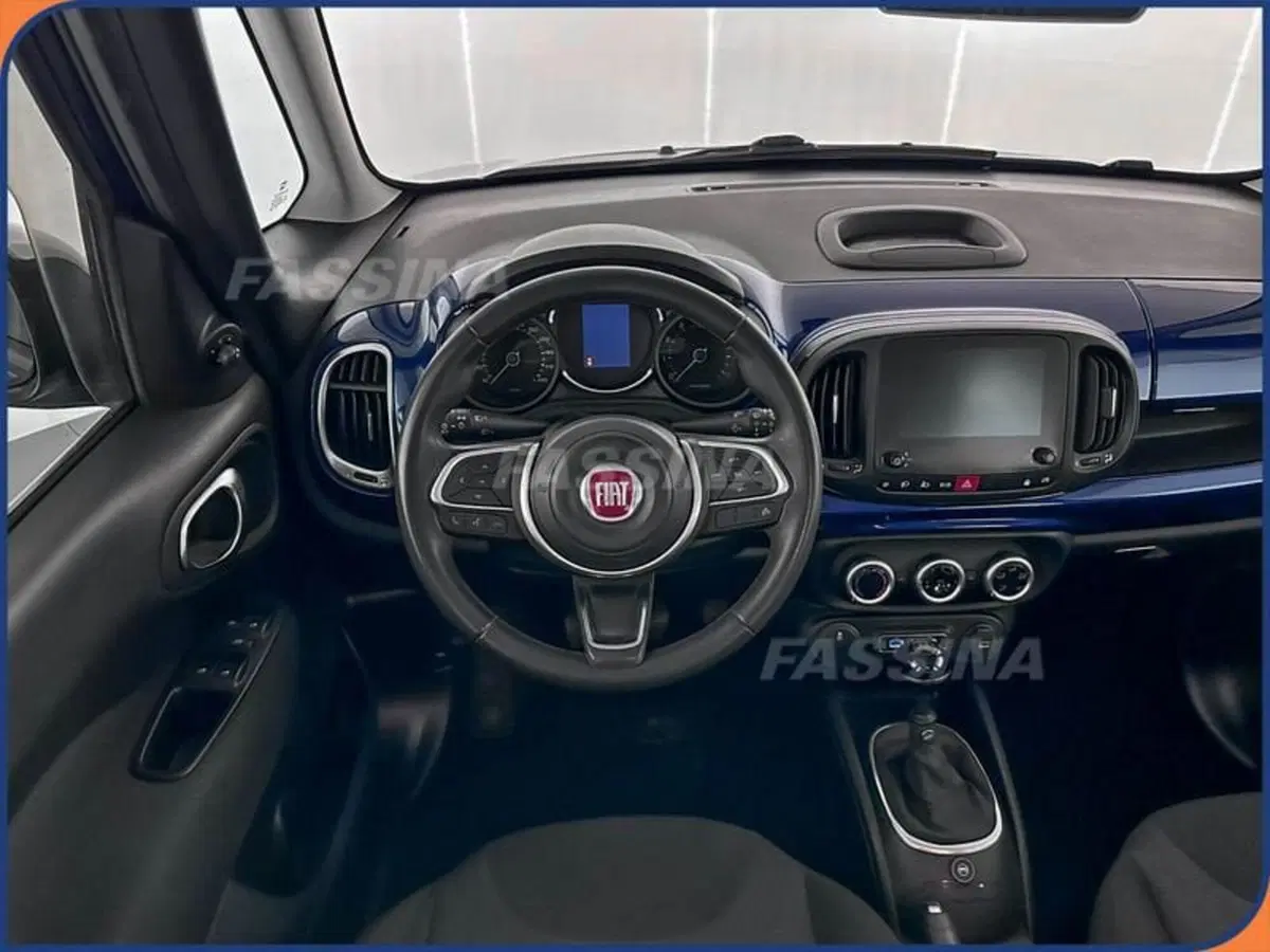 Fiat 500L usata a Milano (11)