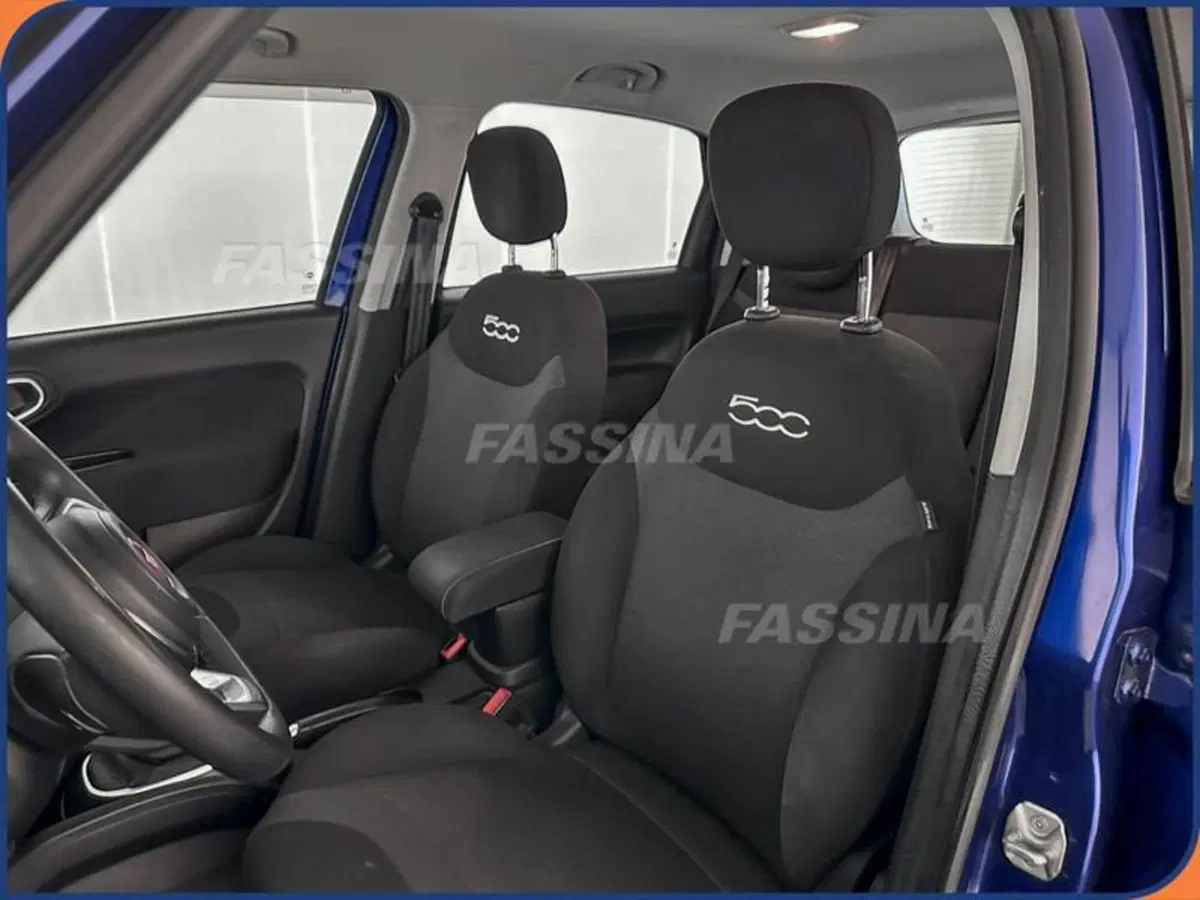 Fiat 500L usata a Milano (8)