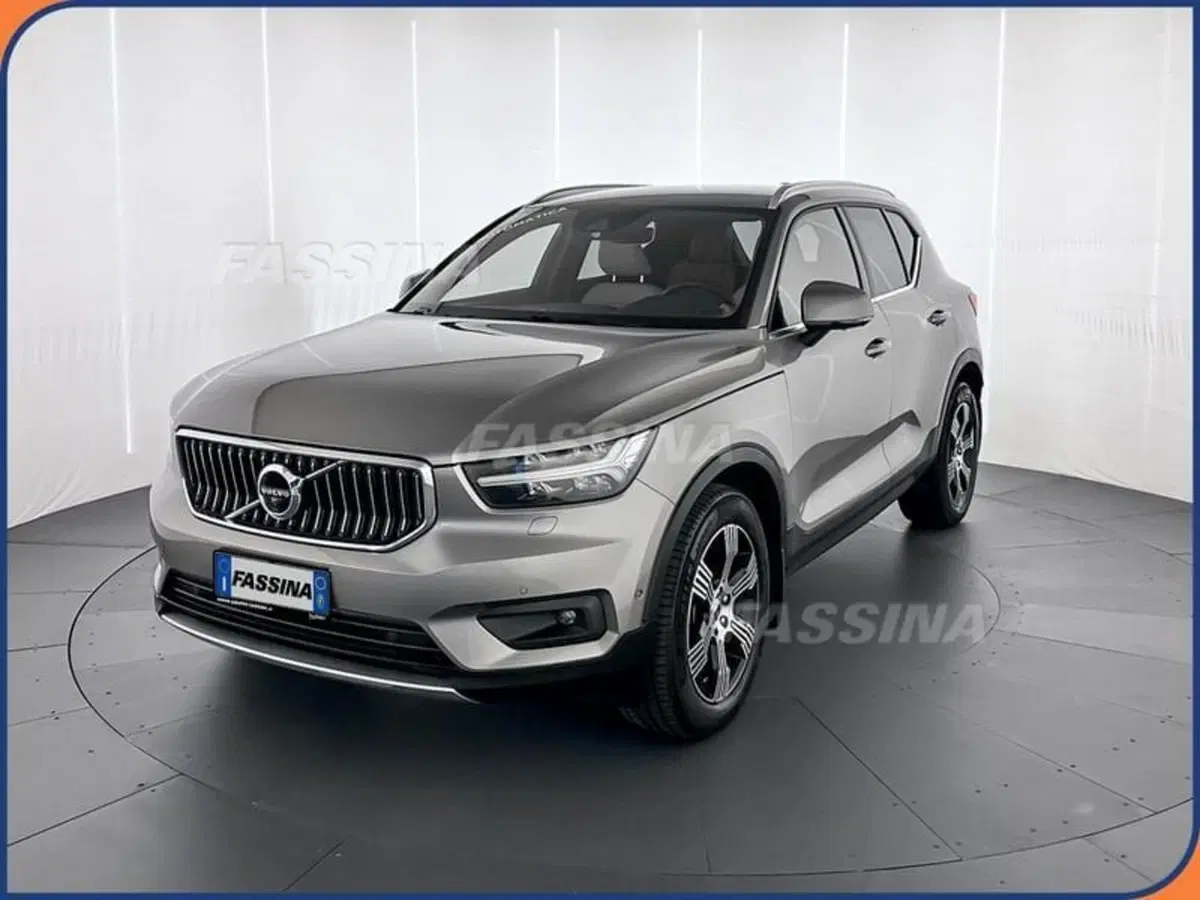 Volvo XC40 usata a Milano (3)