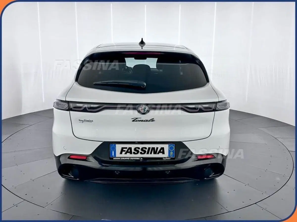 Alfa Romeo Tonale usata a Milano (5)